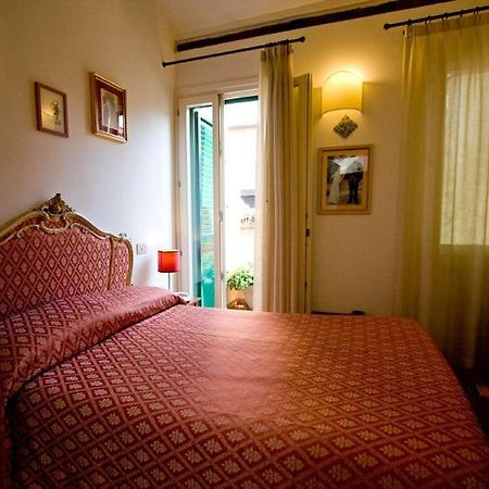 Le Stanze Di Torcicoda Ferrara Habitación foto